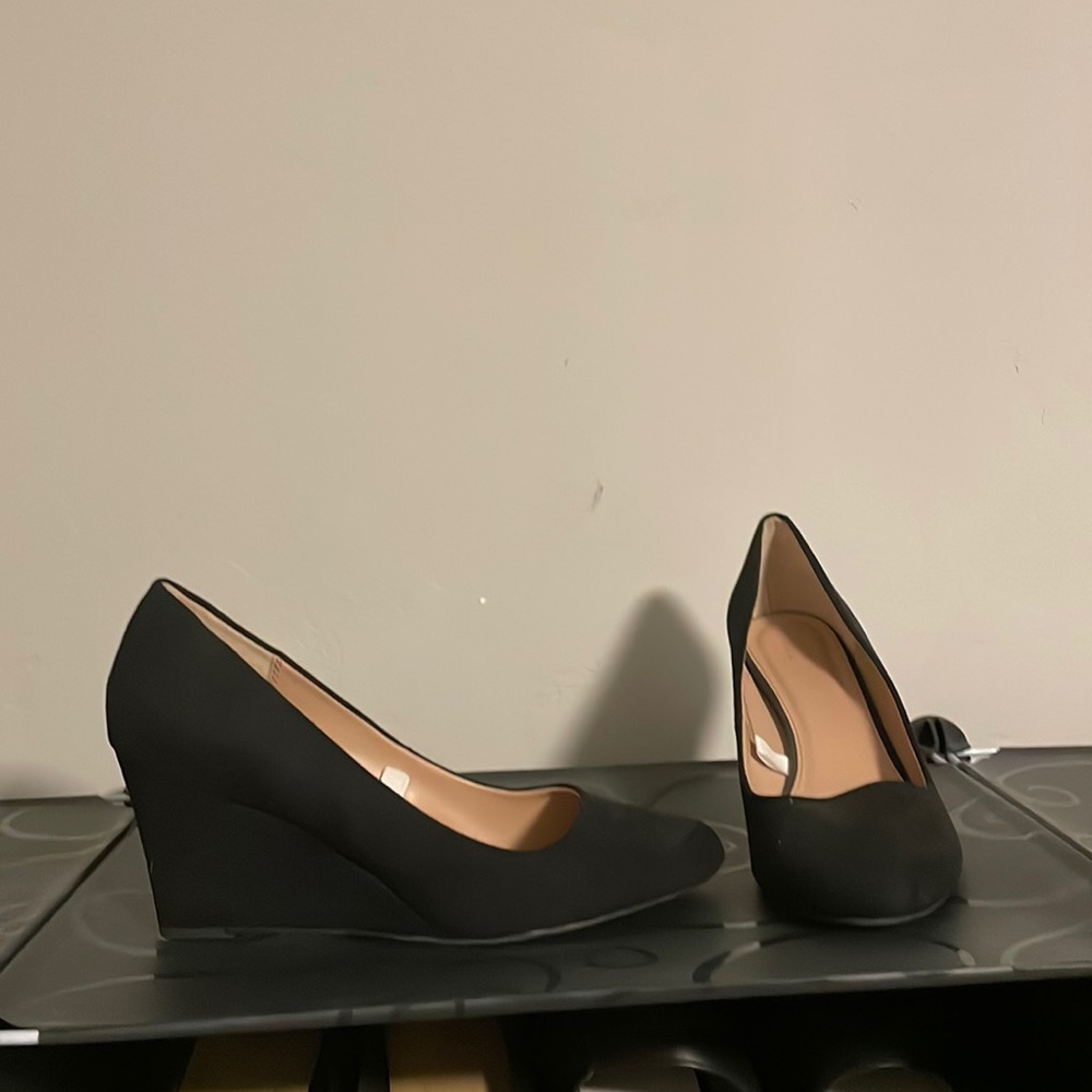 Suede black wedge heels